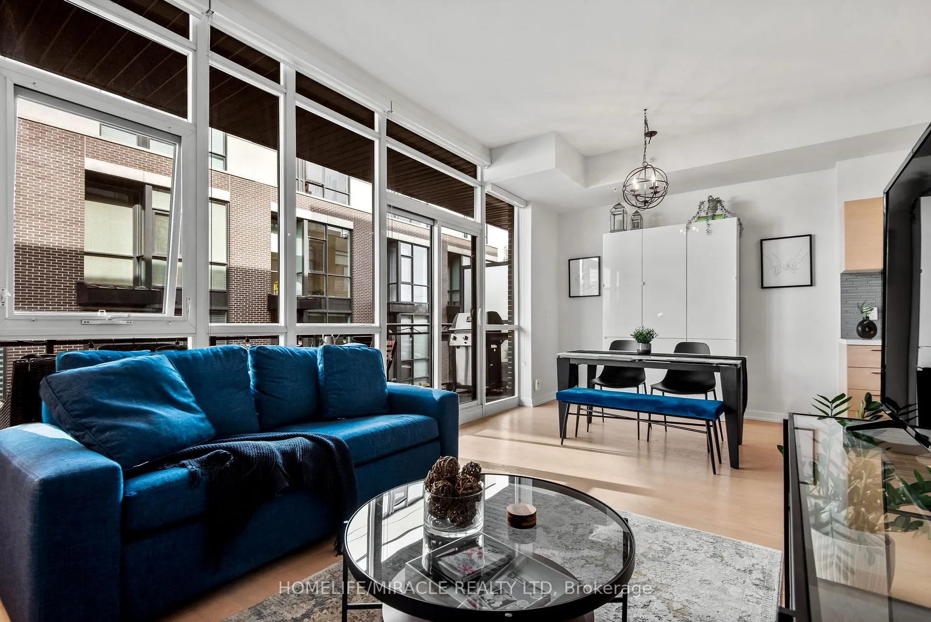 Photo 17 of Unit 306, 2 Bellefair Avenue, Toronto, The Beaches — HOMEH