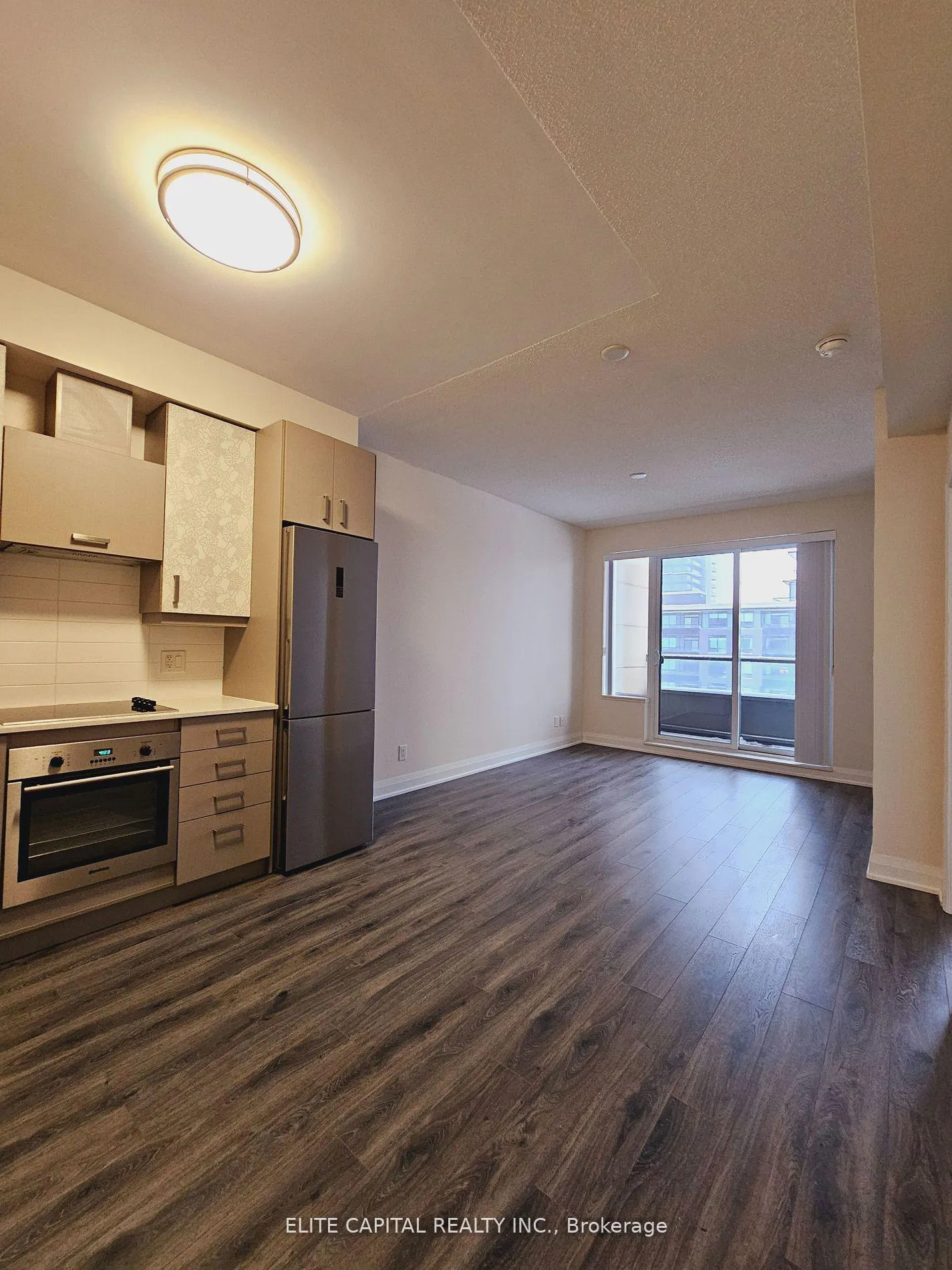 Photo 4 of Unit 609, 28 Uptown Drive, Markham, Unionville — HOMEH