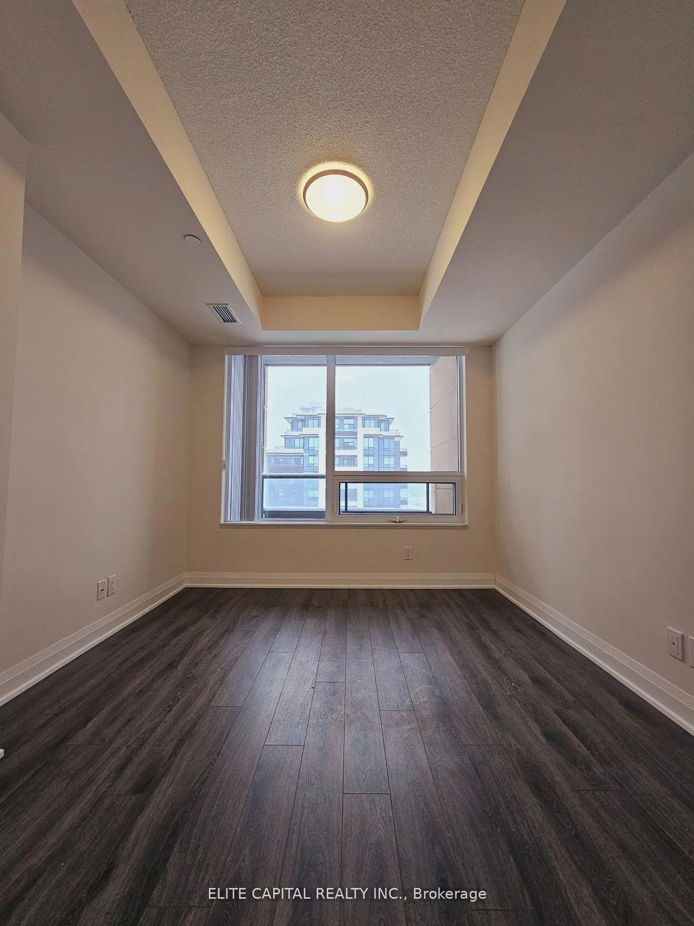 Photo 7 of Unit 609, 28 Uptown Drive, Markham, Unionville — HOMEH