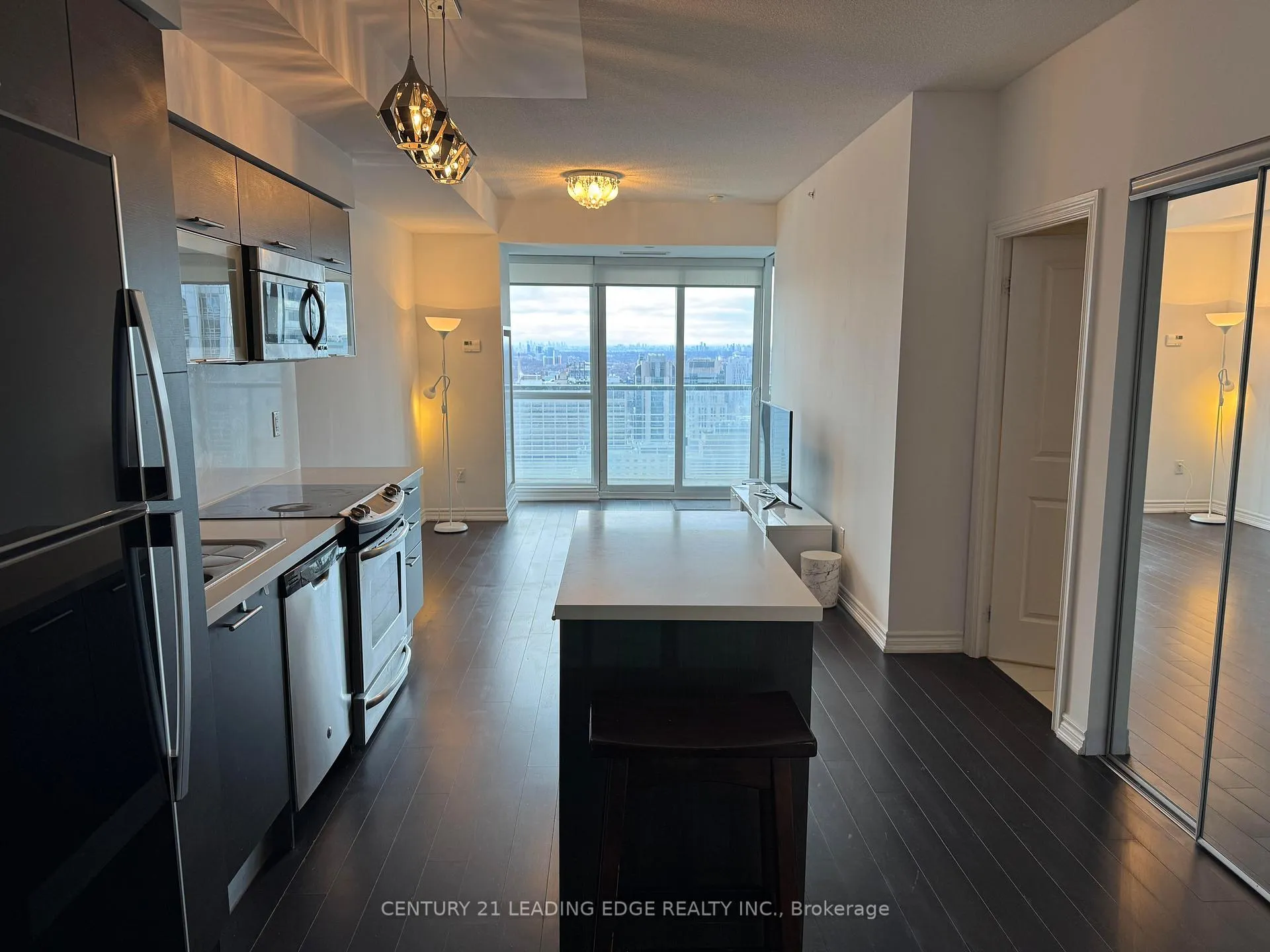 Photo 3 of Unit 3412, 386 Yonge Street, Toronto, Bay Street Corridor — HOMEH