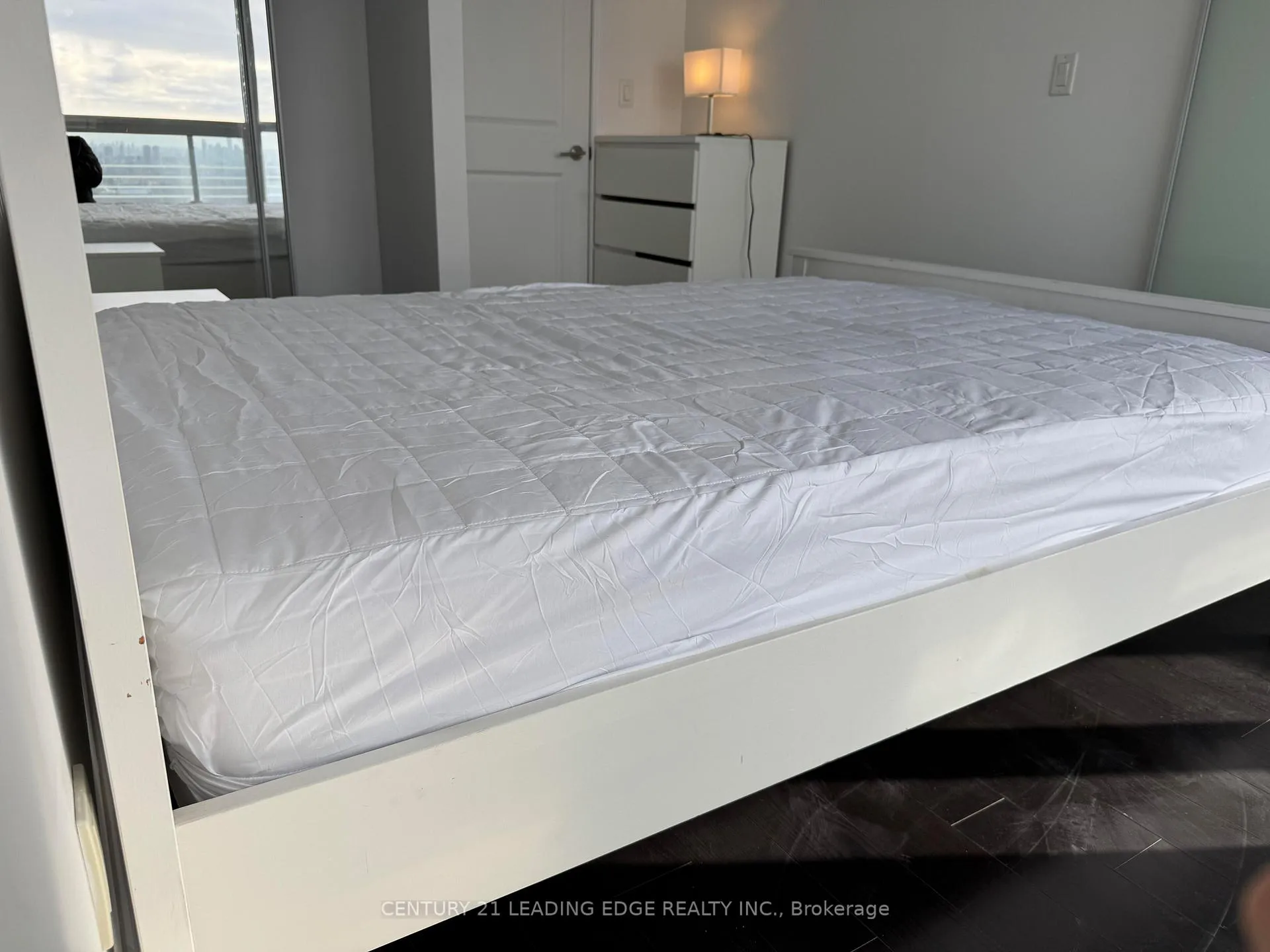 Photo 7 of Unit 3412, 386 Yonge Street, Toronto, Bay Street Corridor — HOMEH