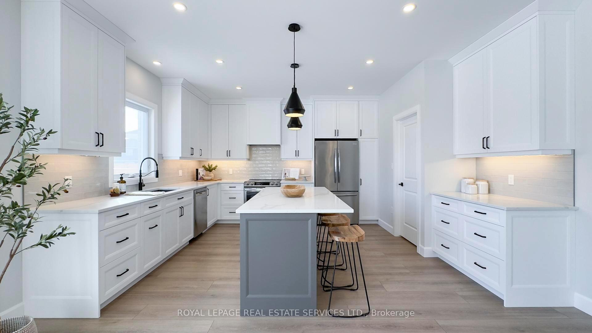 Photo 16 of 139 Shearwater Trail, Goderich, Goderich (Town) — HOMEH