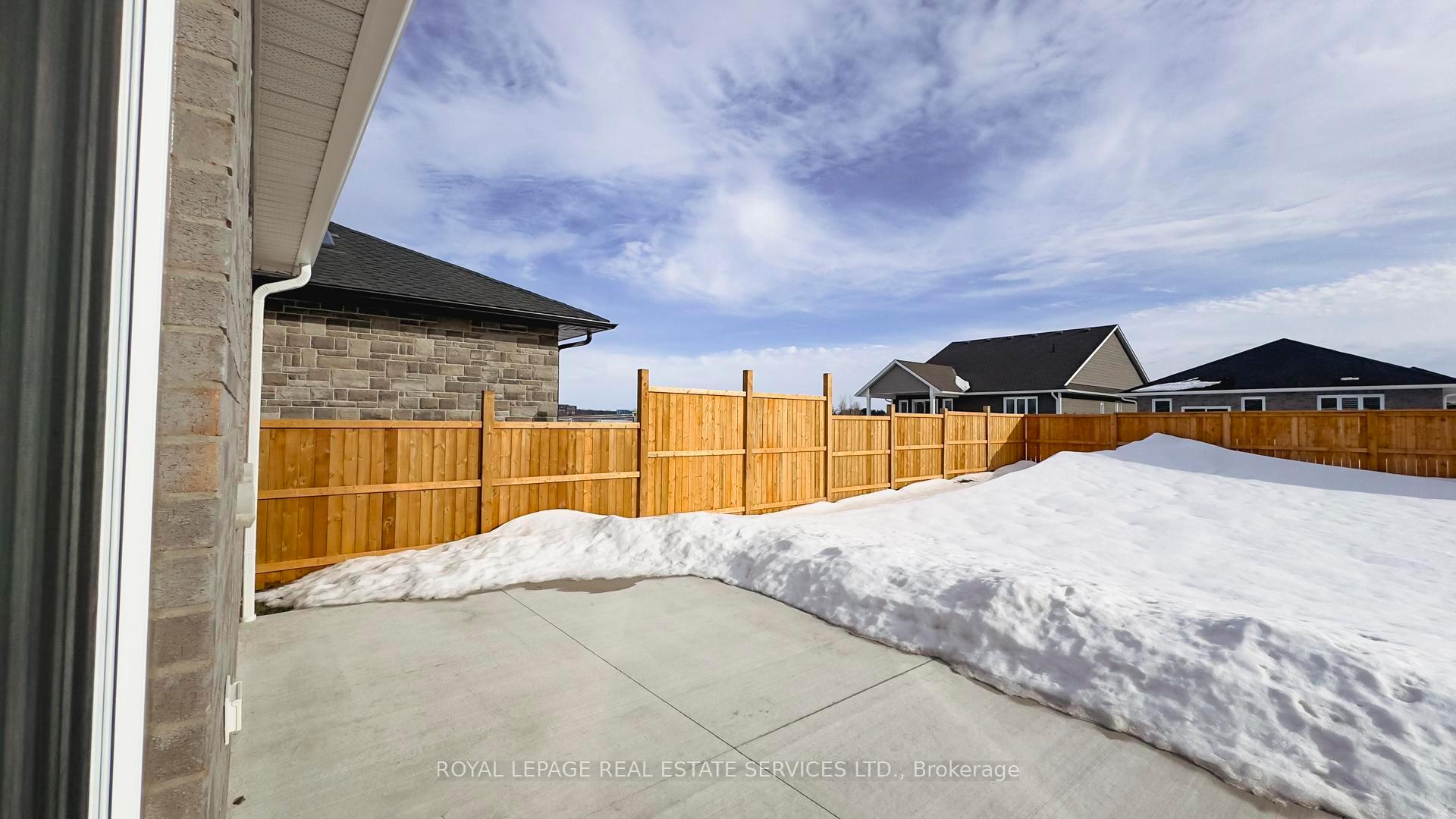 Photo 46 of 139 Shearwater Trail, Goderich, Goderich (Town) — HOMEH