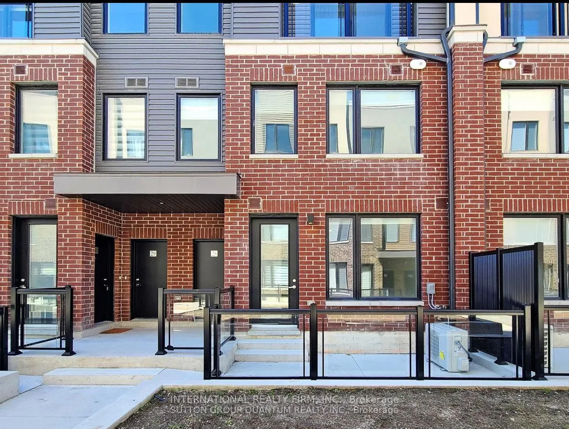 Photo 3 of Unit 31, 3405 Ridgeway Drive, Mississauga, Erin Mills — HOMEH