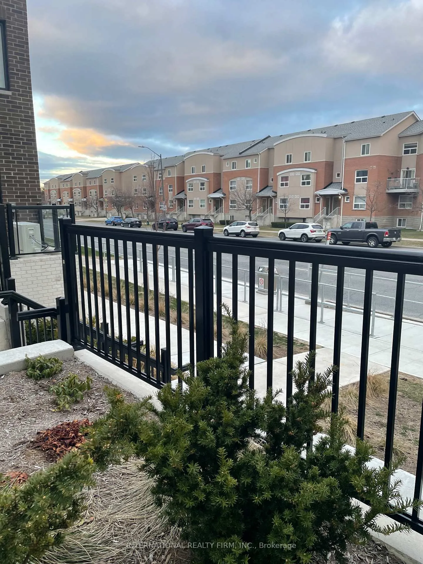 Photo 21 of Unit 31, 3405 Ridgeway Drive, Mississauga, Erin Mills — HOMEH
