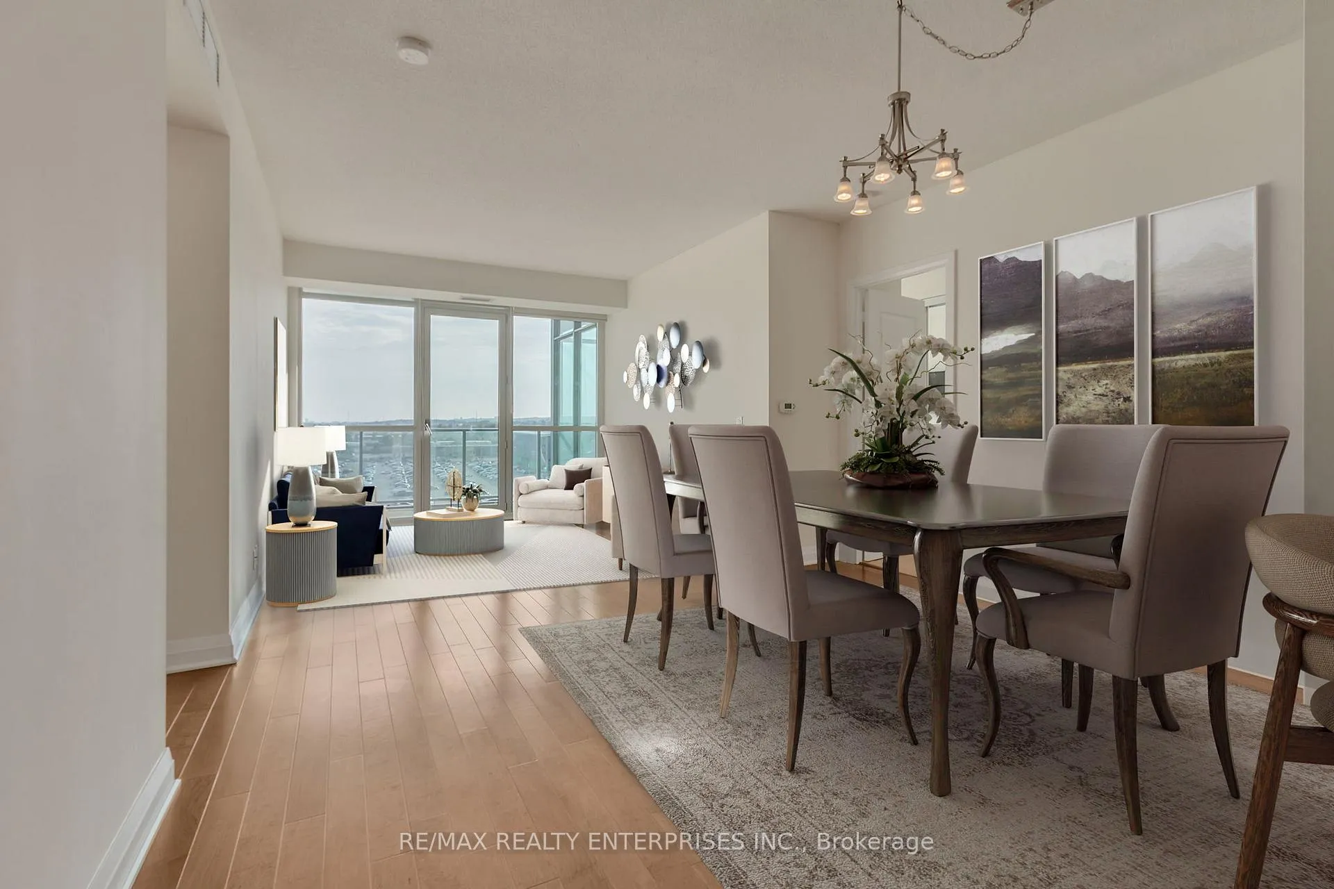 Photo 12 of Unit 914, 1055 Southdown Road, Mississauga, Clarkson — HOMEH