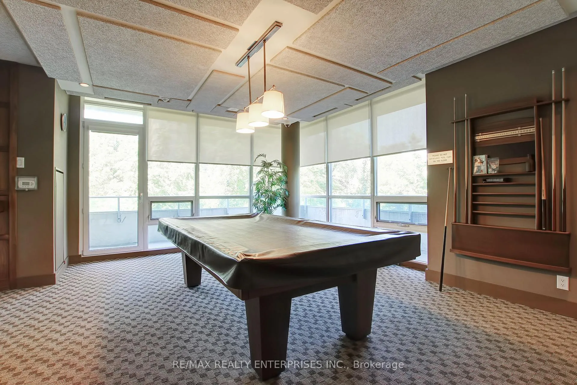 Photo 36 of Unit 914, 1055 Southdown Road, Mississauga, Clarkson — HOMEH