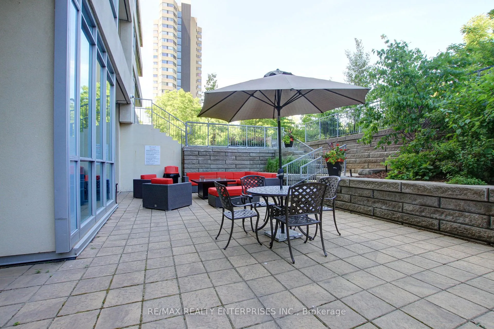 Photo 39 of Unit 914, 1055 Southdown Road, Mississauga, Clarkson — HOMEH