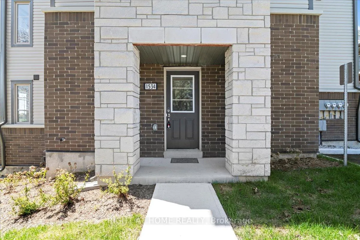 Photo 7 of 1534 Bloor Street, Clarington, Courtice — HOMEH