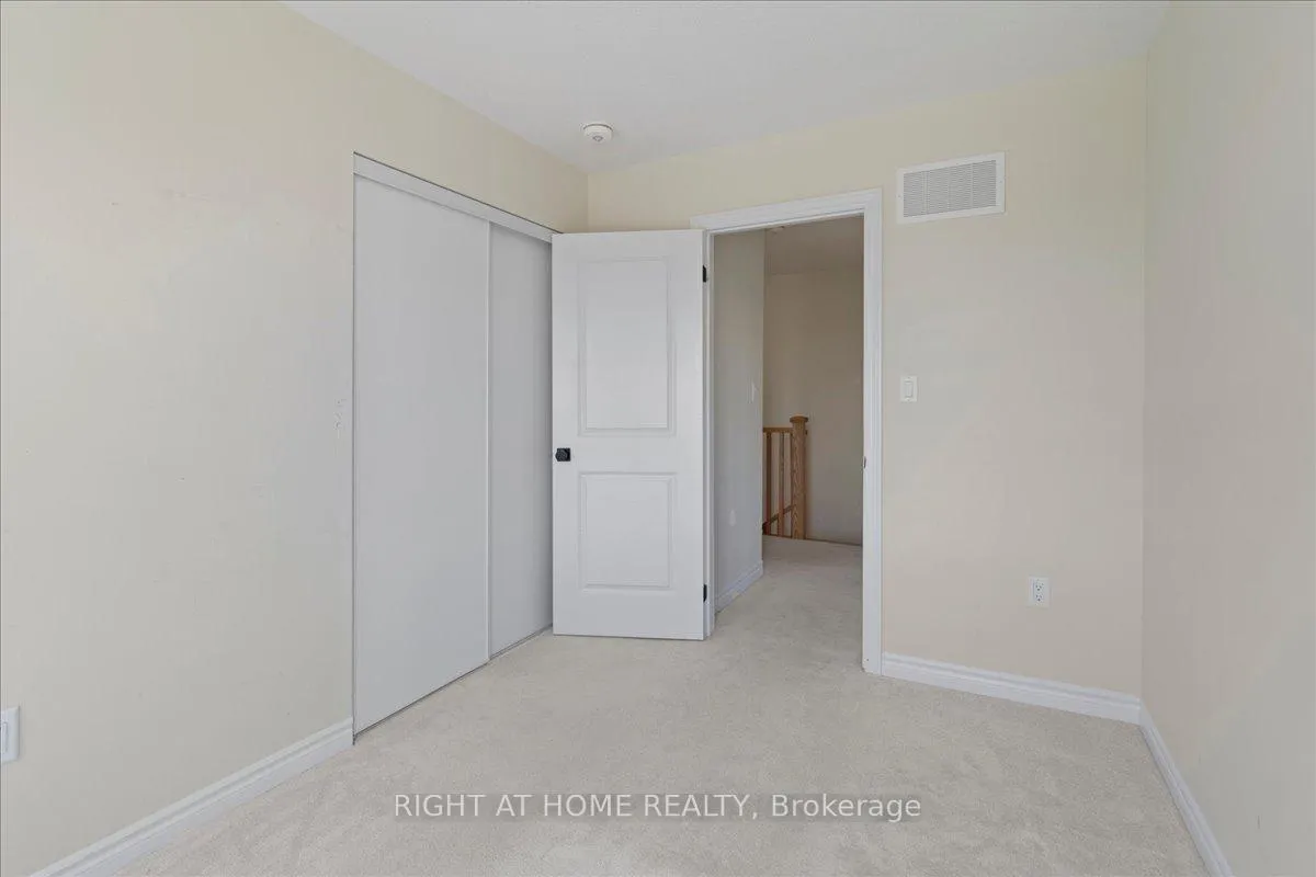 Photo 24 of 1534 Bloor Street, Clarington, Courtice — HOMEH