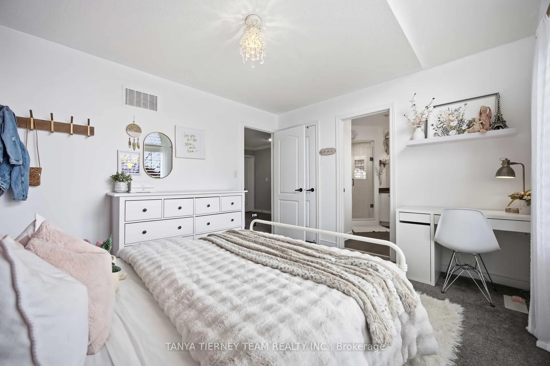 Photo 30 of 12 Branthaven Court, Whitby, Brooklin — HOMEH