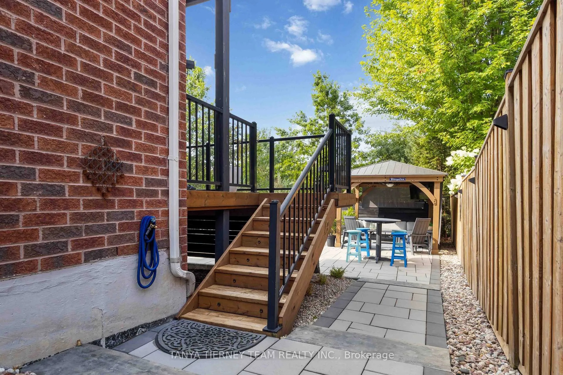 Photo 36 of 12 Branthaven Court, Whitby, Brooklin — HOMEH