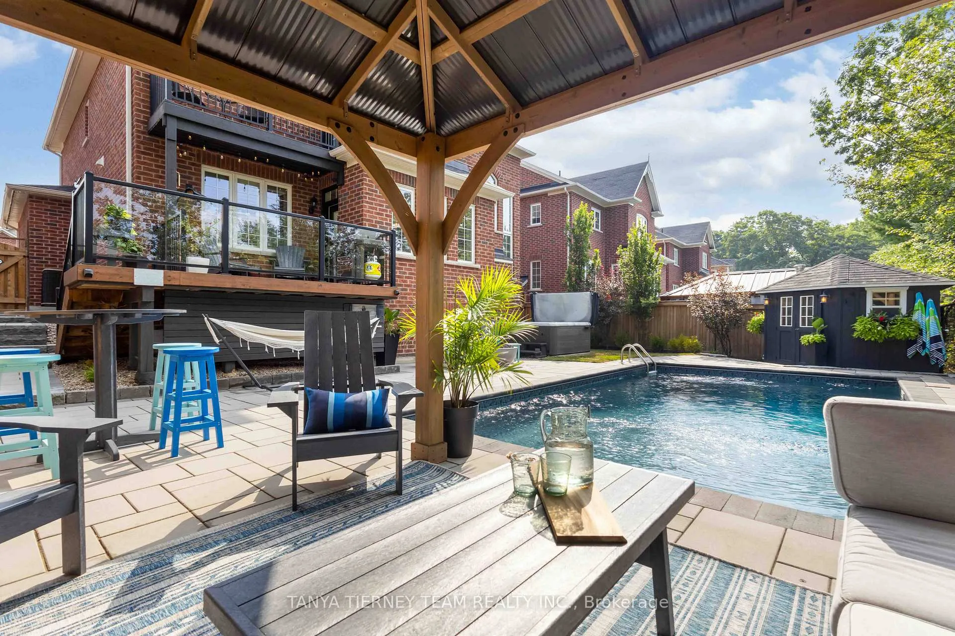 Photo 43 of 12 Branthaven Court, Whitby, Brooklin — HOMEH