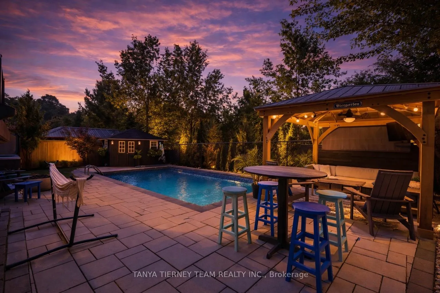 Photo 44 of 12 Branthaven Court, Whitby, Brooklin — HOMEH