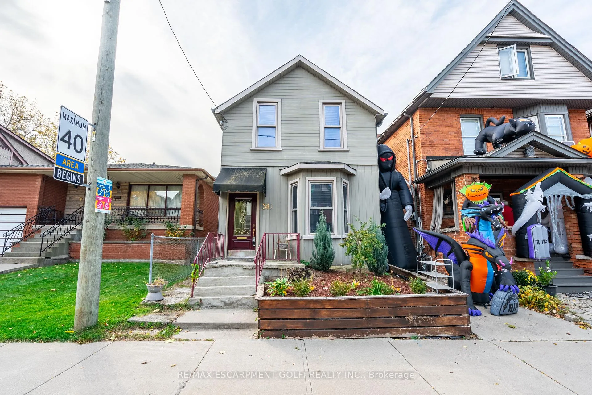 Front of 381 Herkimer Street