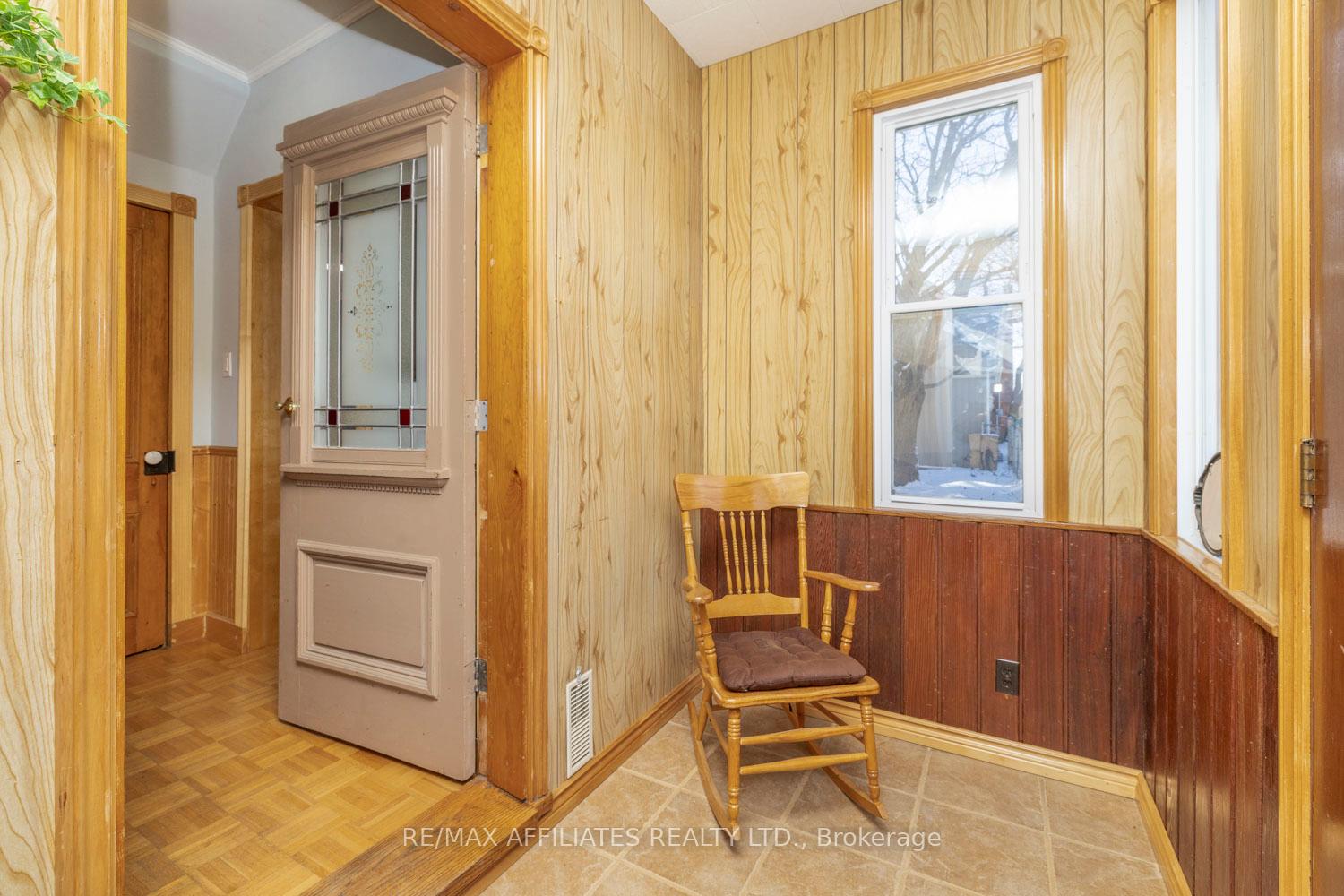 Photo 4 of 76 Morphy Street, Carleton Place — HOMEH