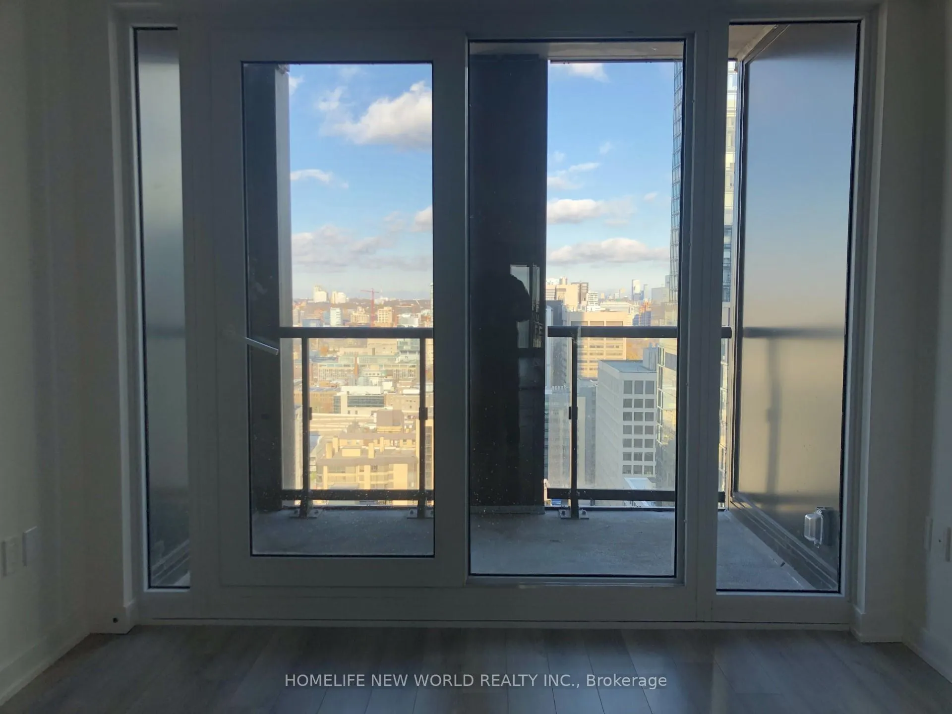 Photo 13 of Unit 2801, 238 Simcoe Street, Toronto, Kensington-Chinatown — HOMEH