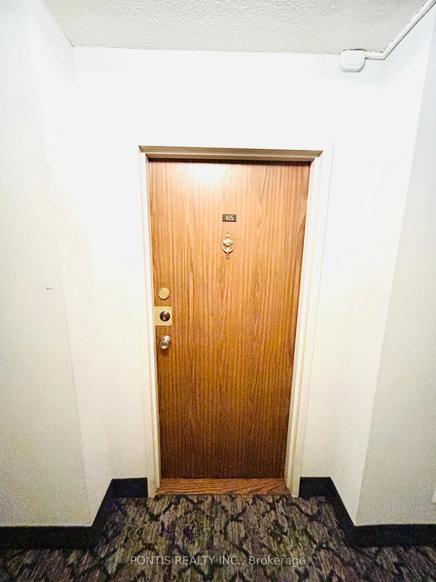 Photo 24 of Unit 405, 3100 Kirwin Avenue, Mississauga, Cooksville — HOMEH