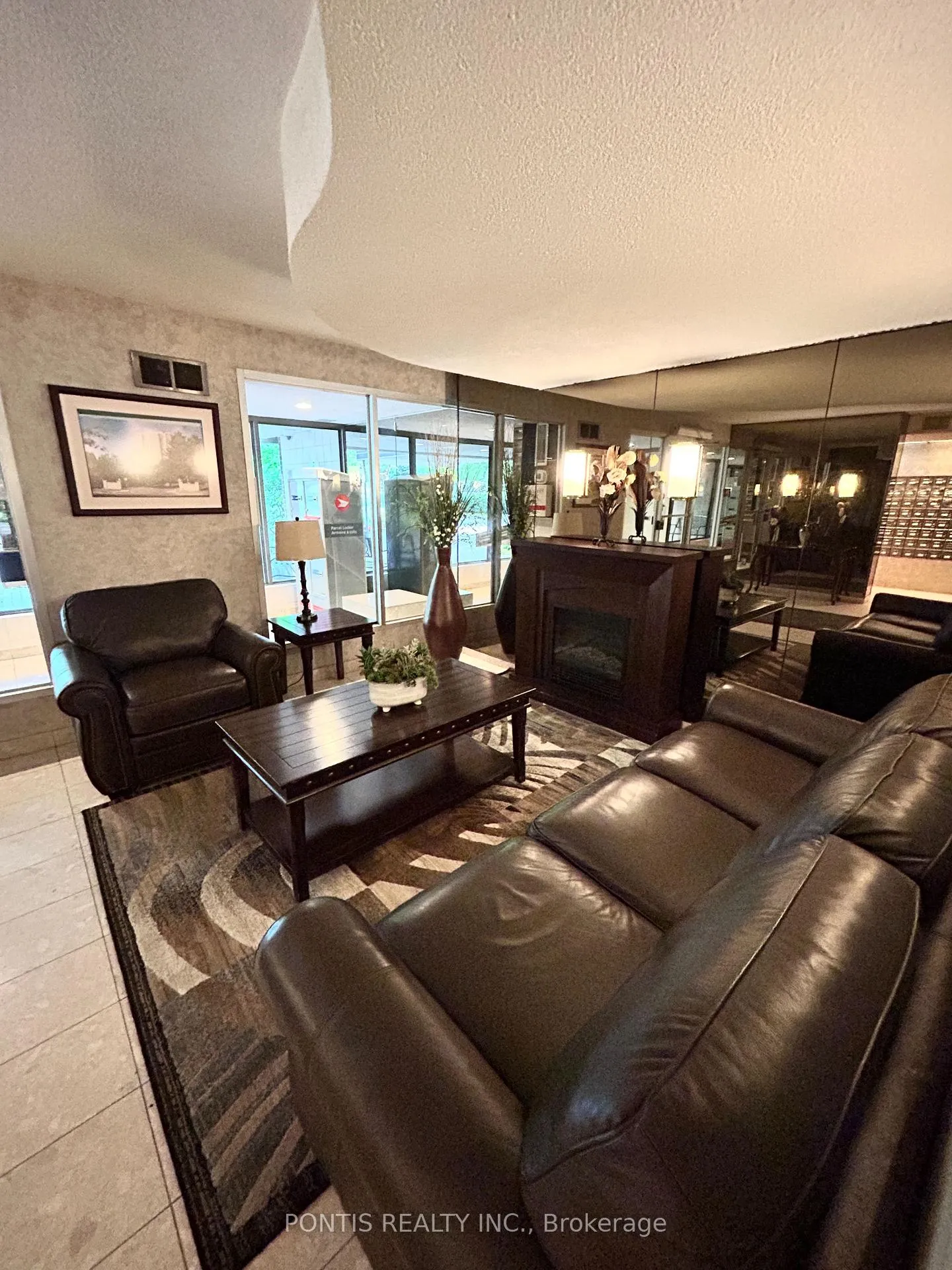 Photo 30 of Unit 405, 3100 Kirwin Avenue, Mississauga, Cooksville — HOMEH