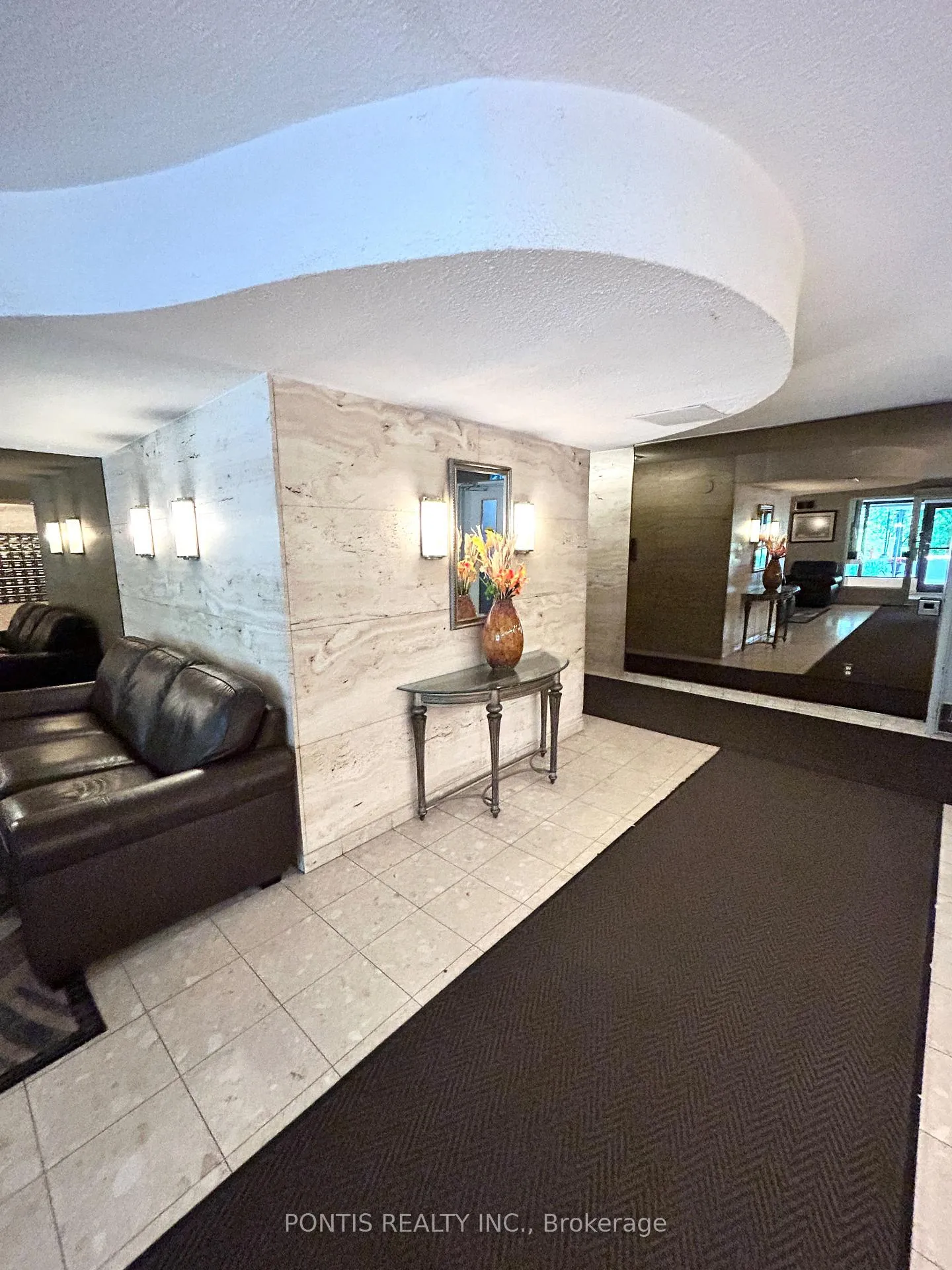 Photo 32 of Unit 405, 3100 Kirwin Avenue, Mississauga, Cooksville — HOMEH