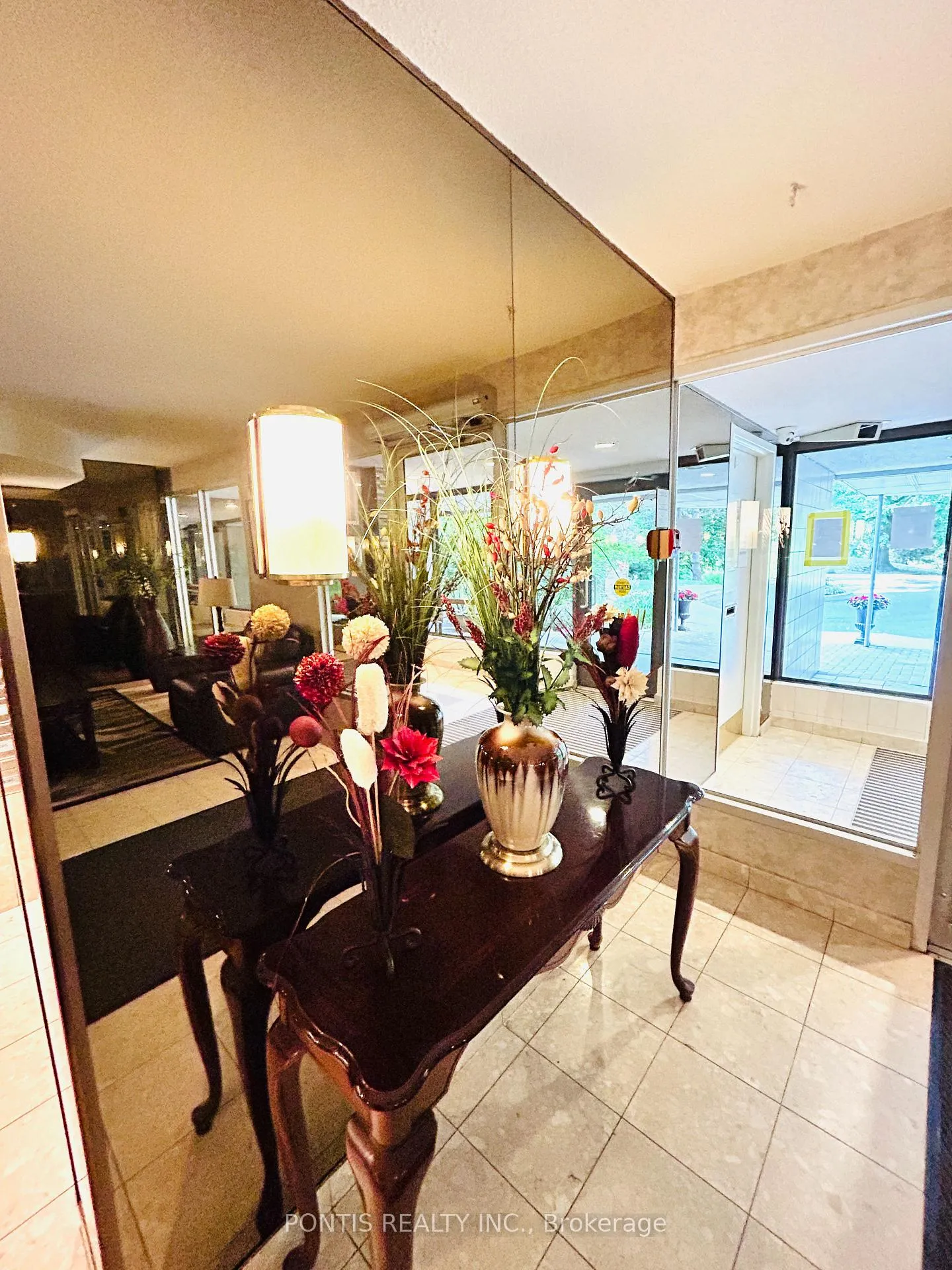 Photo 33 of Unit 405, 3100 Kirwin Avenue, Mississauga, Cooksville — HOMEH