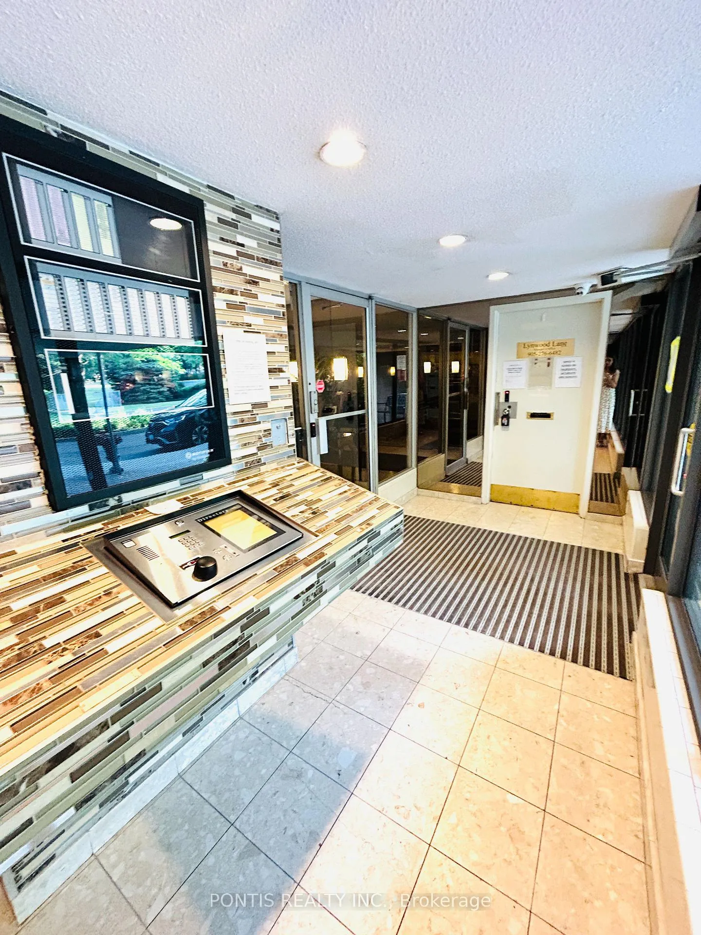 Photo 41 of Unit 405, 3100 Kirwin Avenue, Mississauga, Cooksville — HOMEH