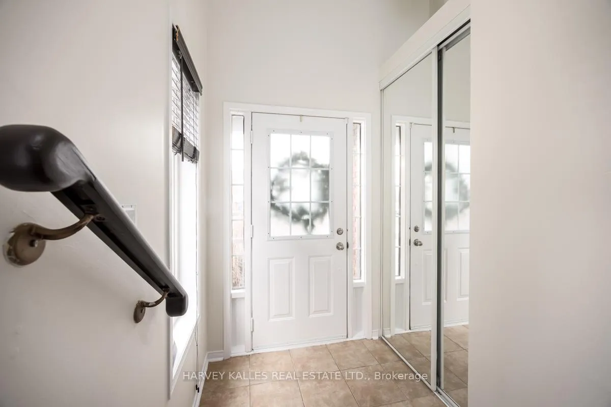 Photo 2 of 160 Millcliff Circle, Aurora, Aurora Grove — HOMEH