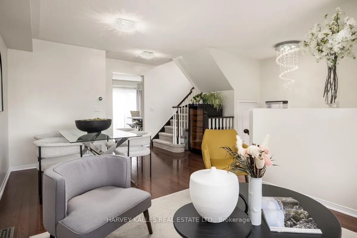 Photo 7 of 160 Millcliff Circle, Aurora, Aurora Grove — HOMEH