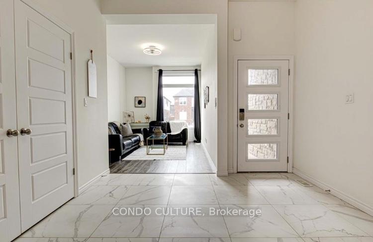 Photo 4 of 28 Sass Crescent, Brant, Paris — HOMEH