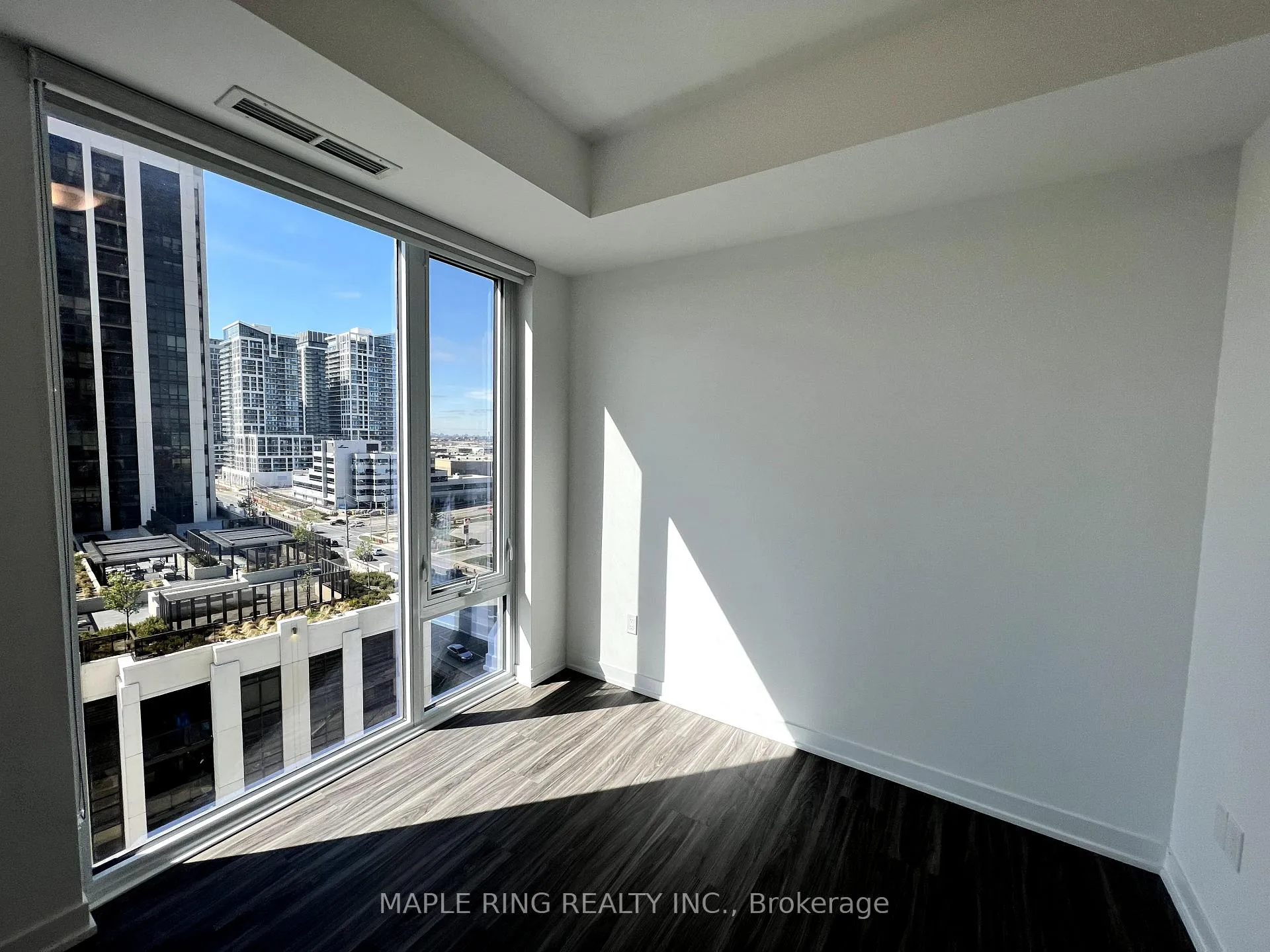 Front of Unit 1018, 10 Abeja Street