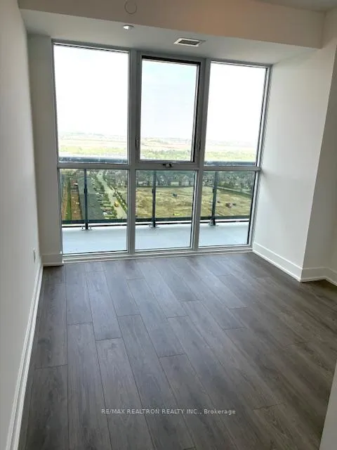 Photo 5 of Unit 2205, 2545 Simcoe Street N, Oshawa, Windfields — HOMEH