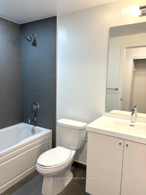 Photo 10 of Unit 2205, 2545 Simcoe Street N, Oshawa, Windfields — HOMEH