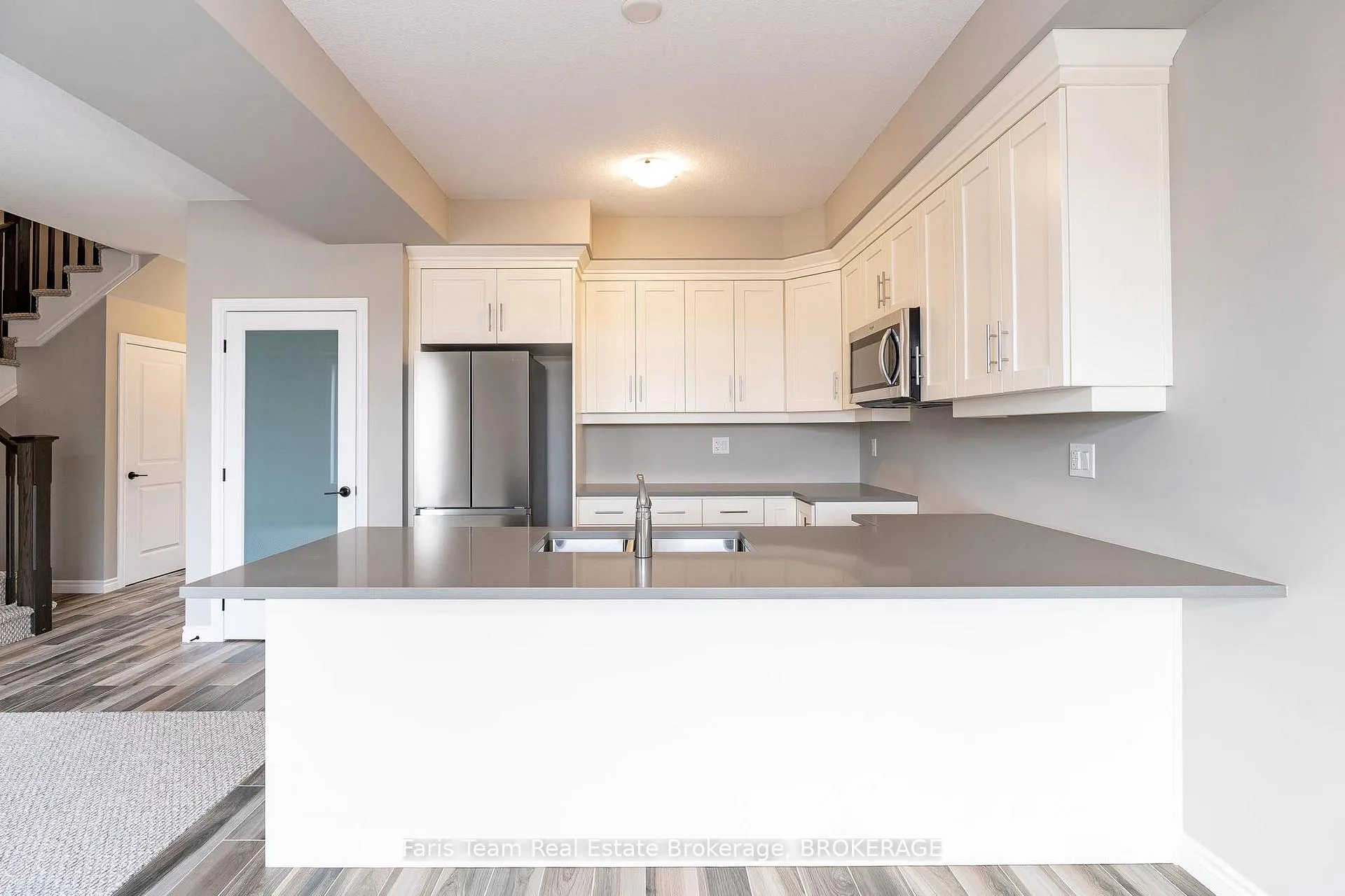 Photo 3 of 1052 Wright Drive, Midland — HOMEH