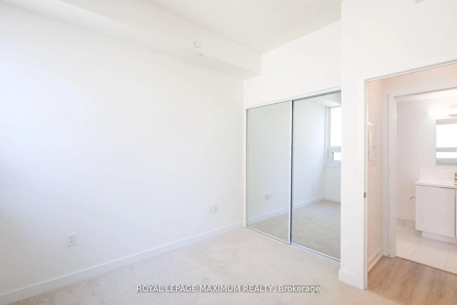 Photo 17 of Unit 720, 234 Simcoe Street, Toronto, Kensington-Chinatown — HOMEH