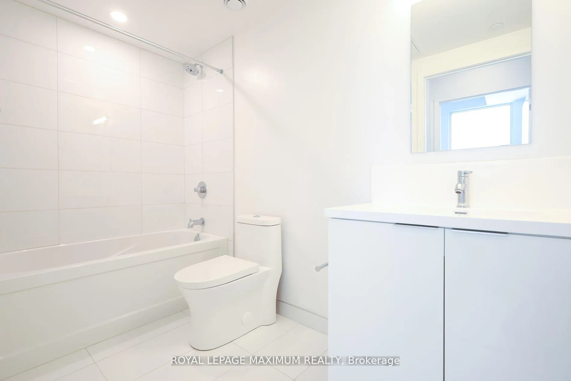 Photo 18 of Unit 720, 234 Simcoe Street, Toronto, Kensington-Chinatown — HOMEH