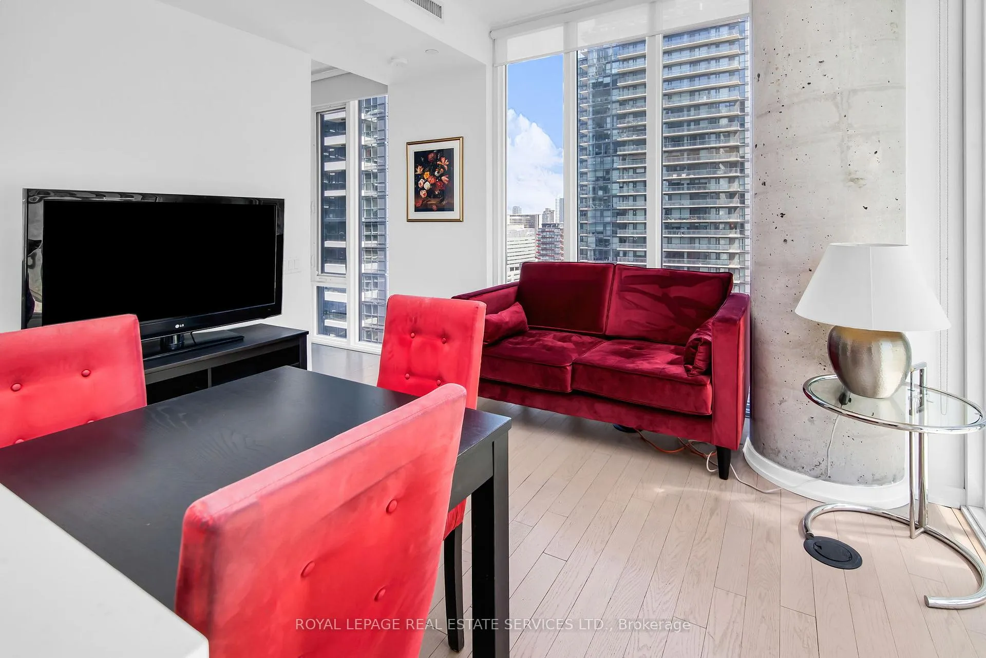 Photo 14 of Unit 2806, 101 Peter Street, Toronto, Waterfront Communities — HOMEH