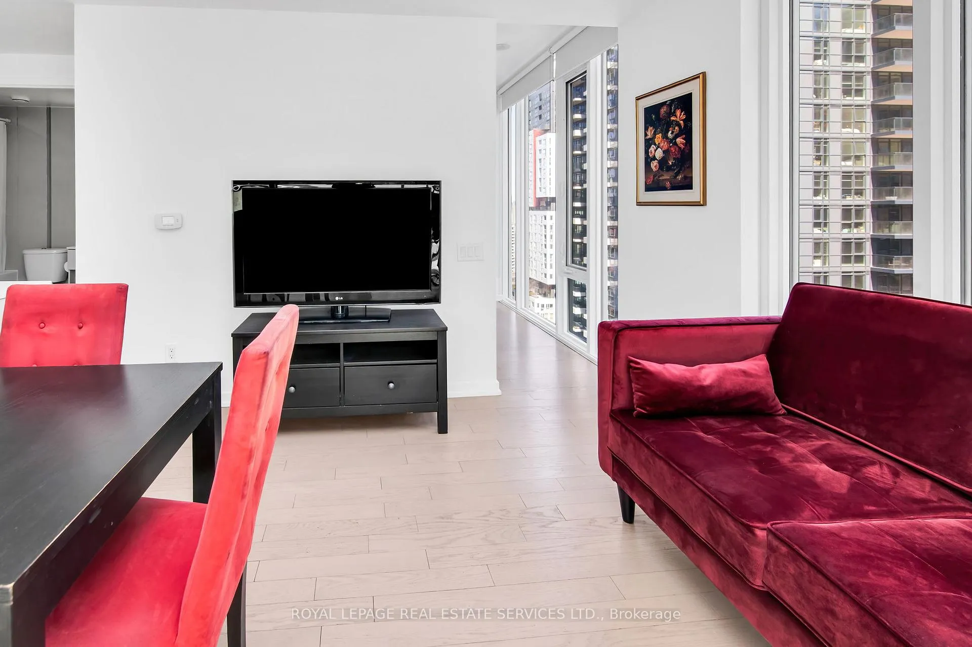 Photo 15 of Unit 2806, 101 Peter Street, Toronto, Waterfront Communities — HOMEH
