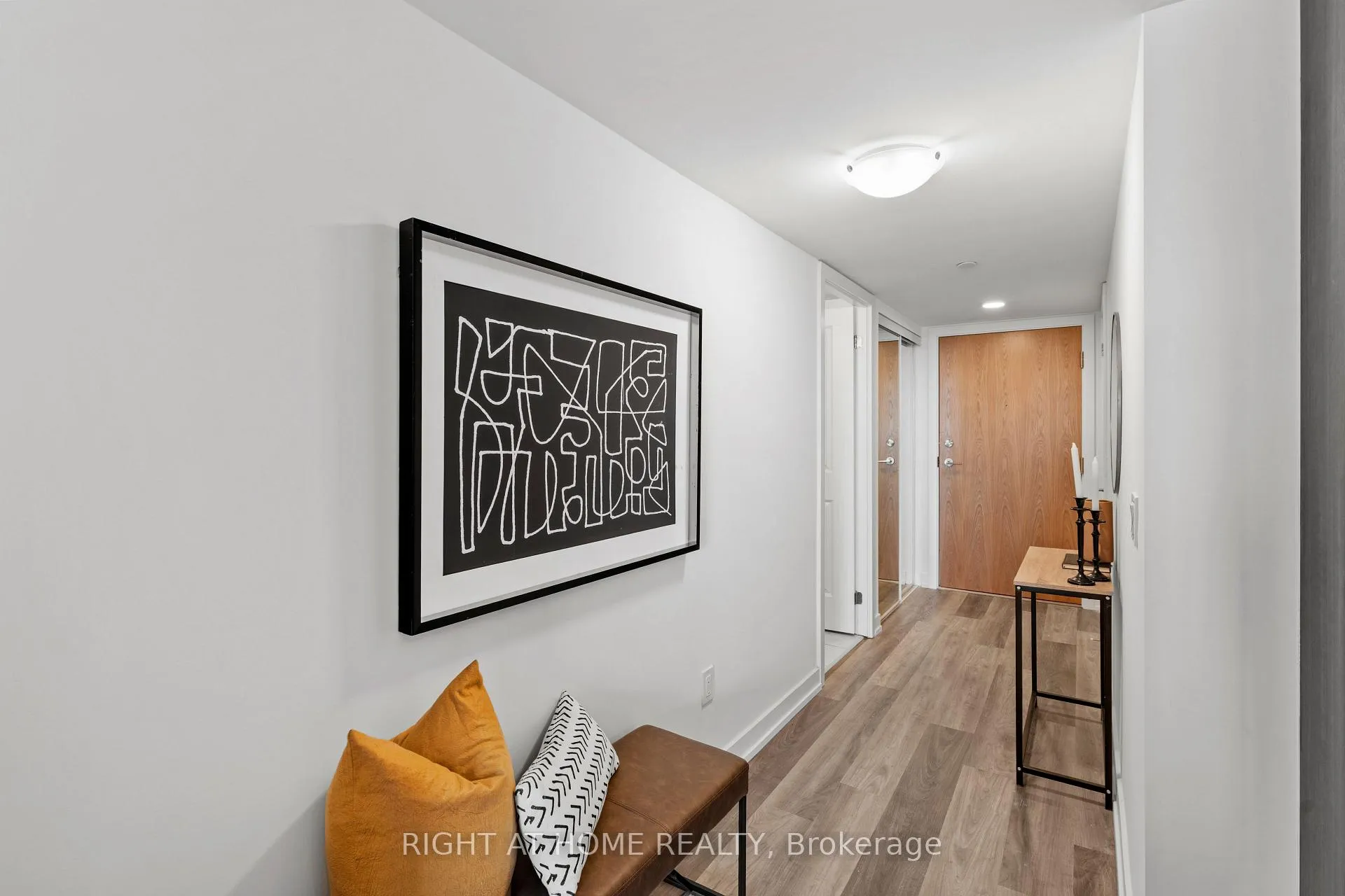 Photo 11 of Unit 909, 1435 Celebration Drive, Pickering, Bay Ridges — HOMEH