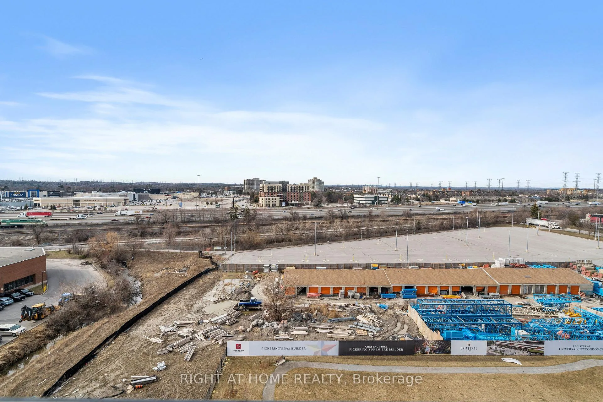 Photo 13 of Unit 909, 1435 Celebration Drive, Pickering, Bay Ridges — HOMEH