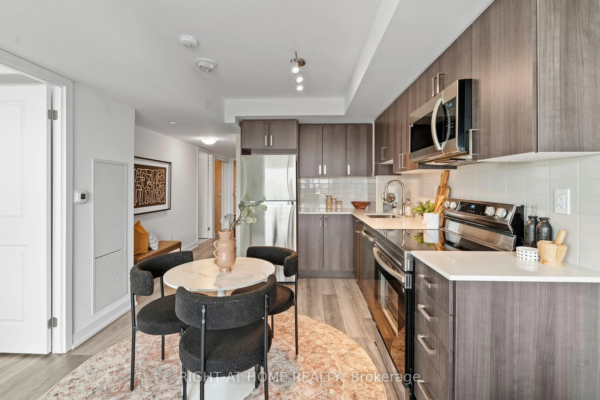 Photo 17 of Unit 909, 1435 Celebration Drive, Pickering, Bay Ridges — HOMEH