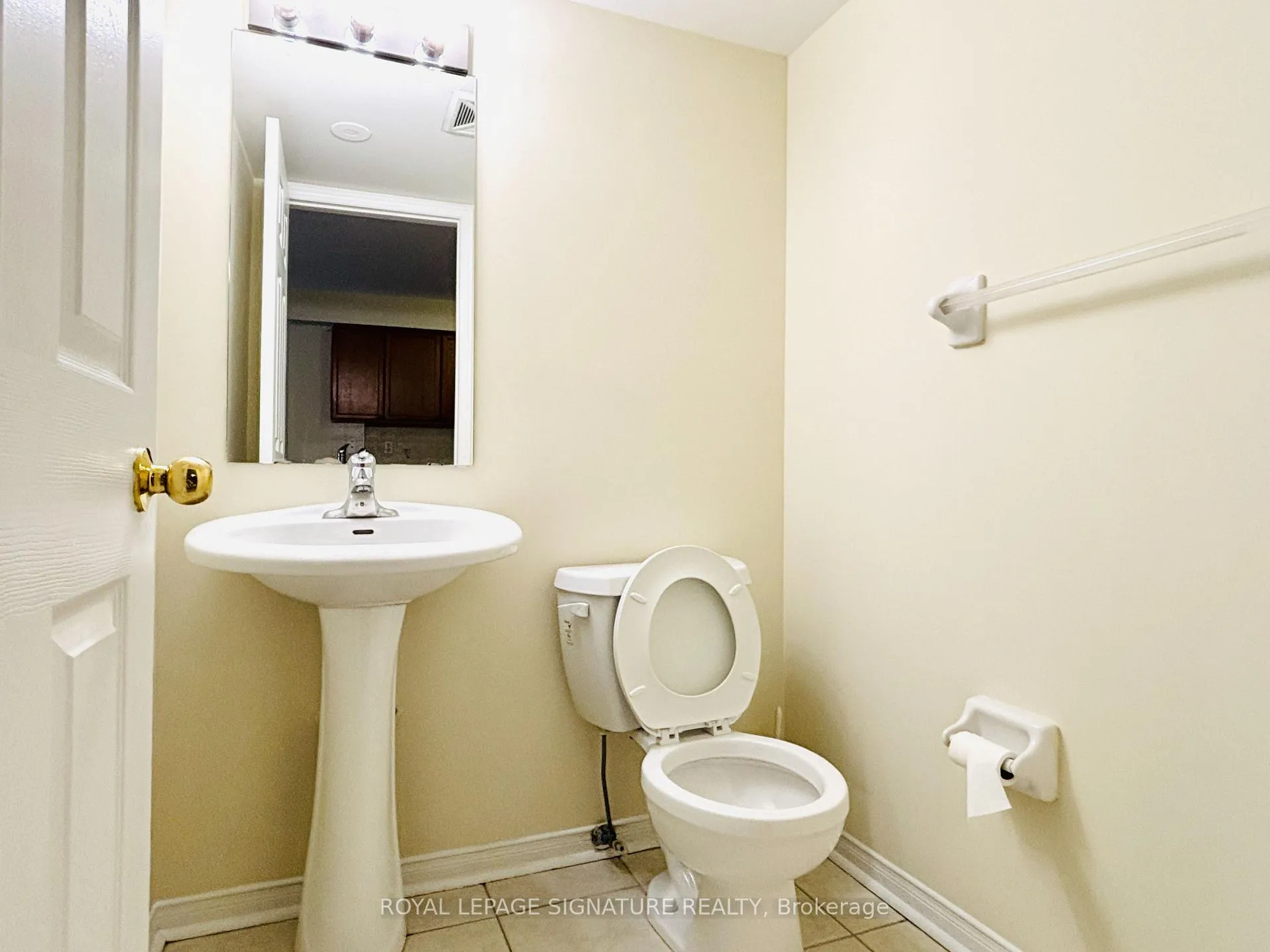 Photo 7 of Unit 110, 308 John Street, Markham, Aileen-Willowbrook — HOMEH