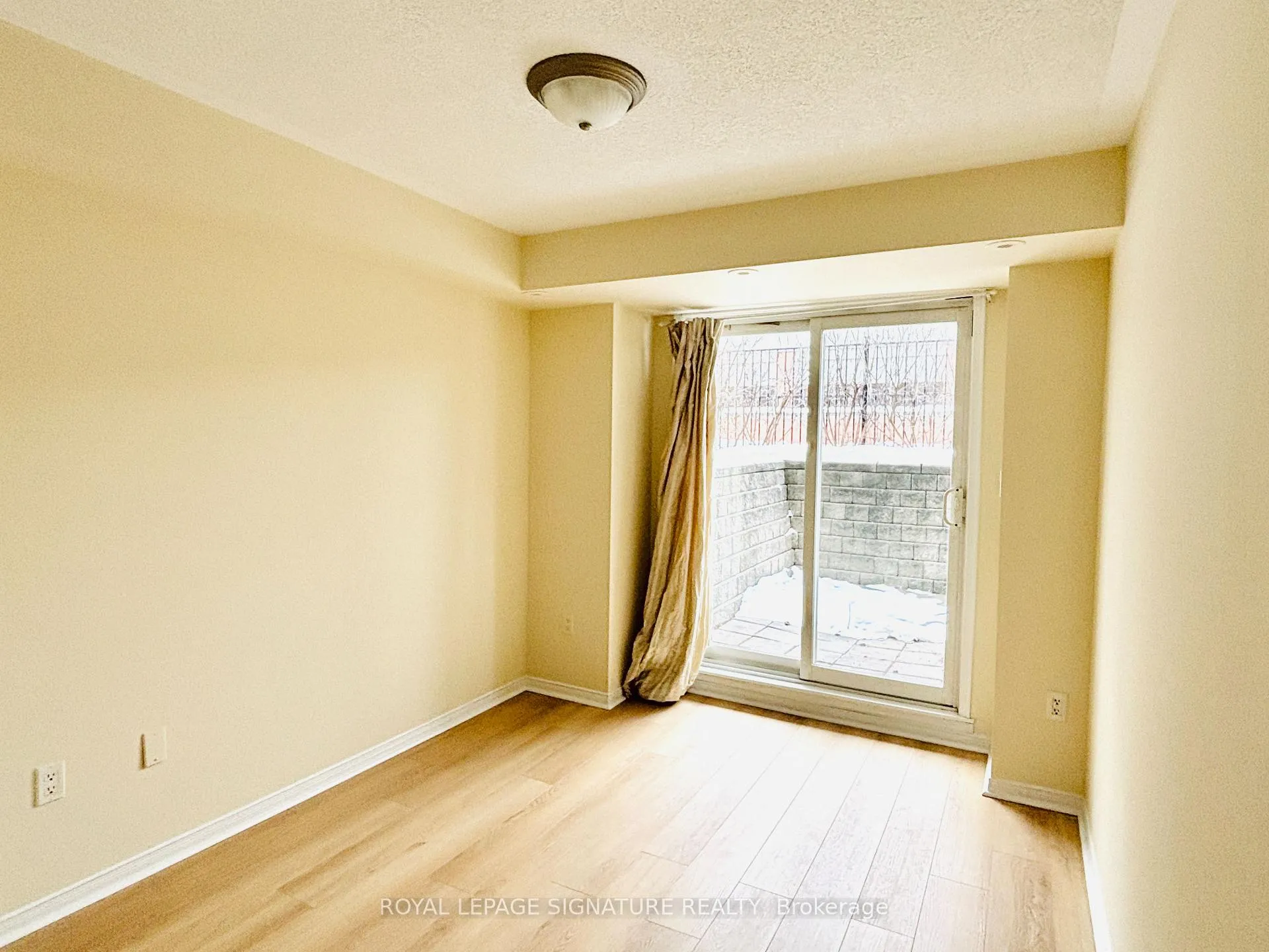 Photo 12 of Unit 110, 308 John Street, Markham, Aileen-Willowbrook — HOMEH