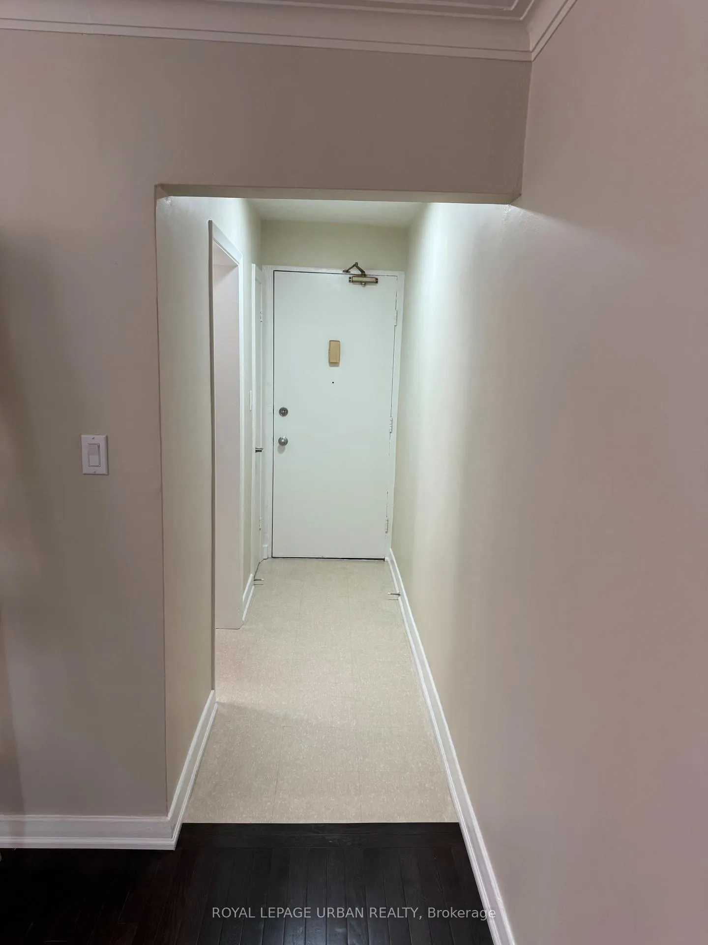 Photo 2 of Unit 204, 1024 O'Connor Drive, Toronto, O'Connor-Parkview — HOMEH