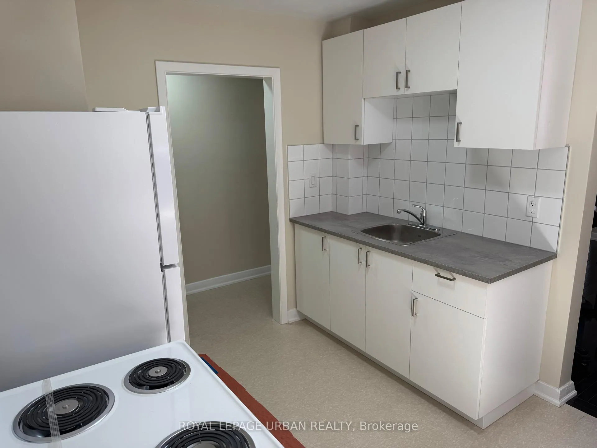 Photo 3 of Unit 204, 1024 O'Connor Drive, Toronto, O'Connor-Parkview — HOMEH