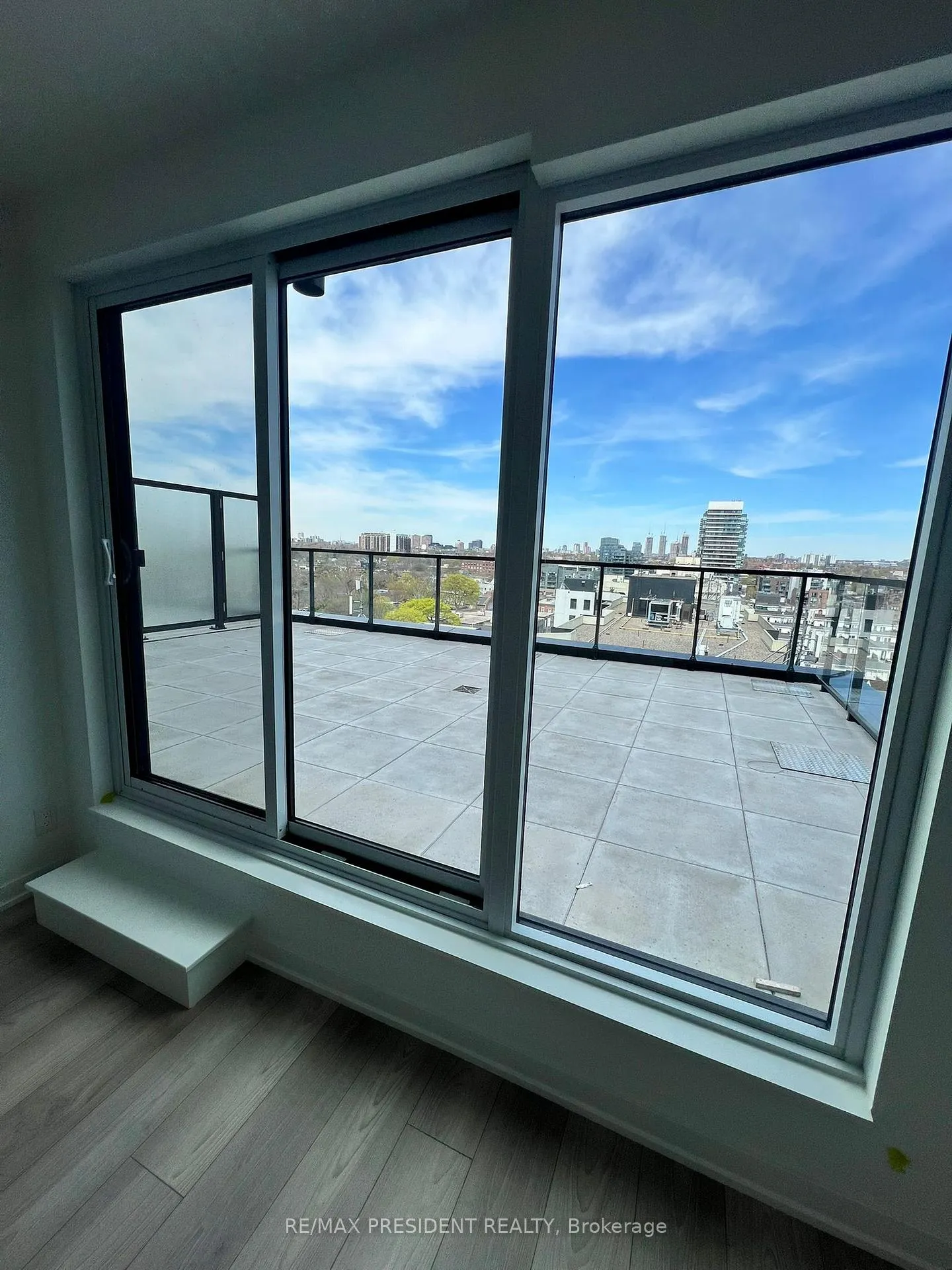 Photo 10 of Unit 826, 285 Dufferin Street, Toronto, South Parkdale — HOMEH