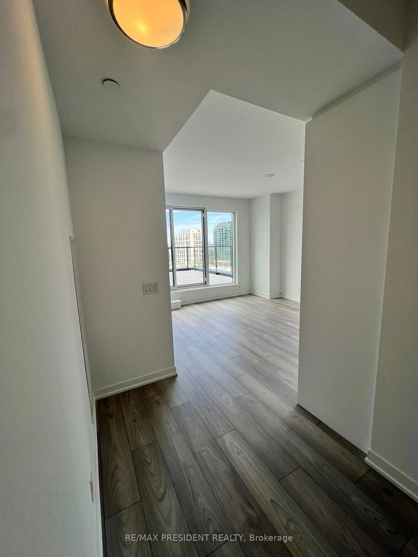Photo 14 of Unit 826, 285 Dufferin Street, Toronto, South Parkdale — HOMEH