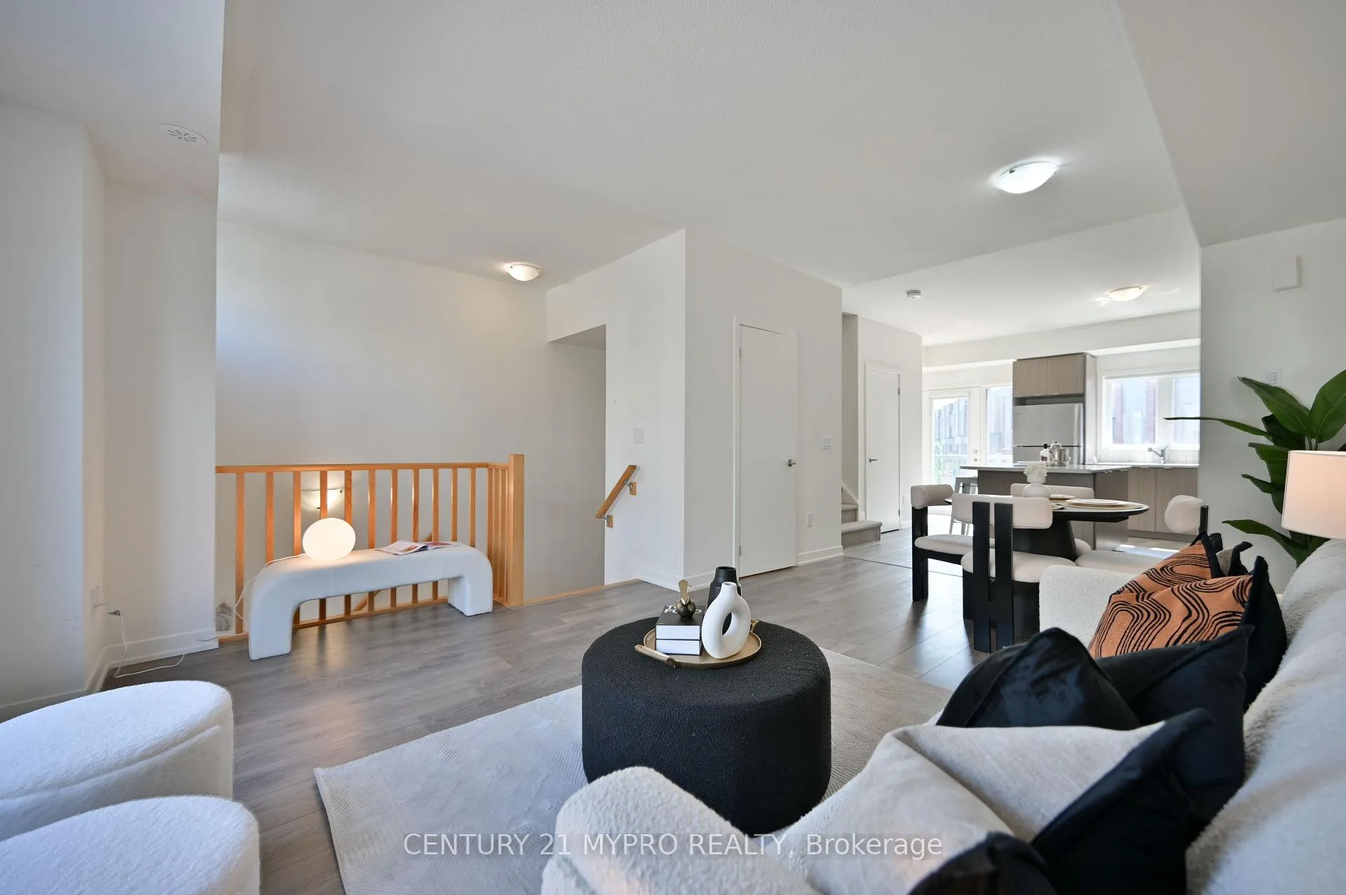 Photo 7 of Unit 106, 1525 Kingston Road, Pickering, Town Centre — HOMEH