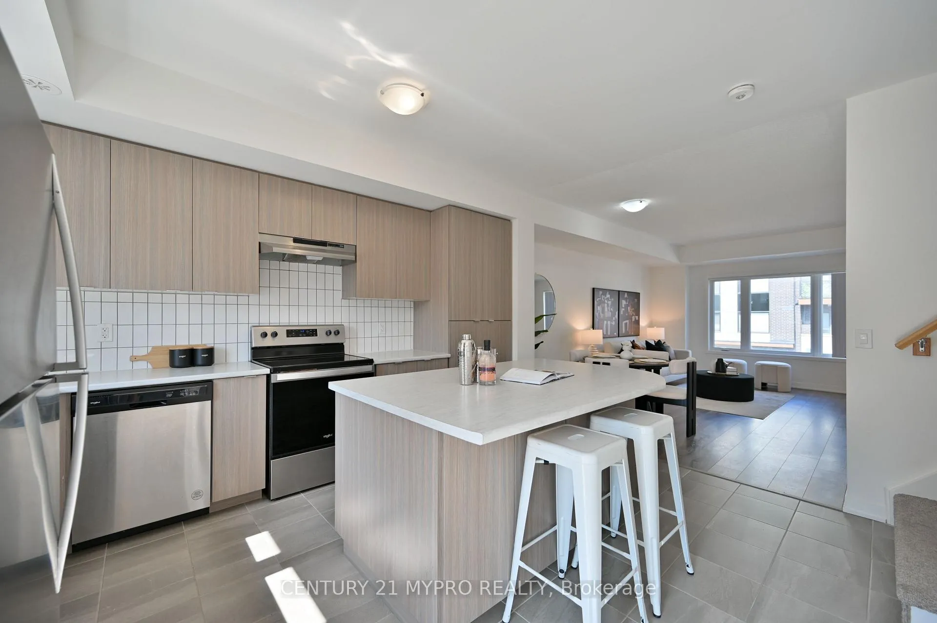 Photo 14 of Unit 106, 1525 Kingston Road, Pickering, Town Centre — HOMEH