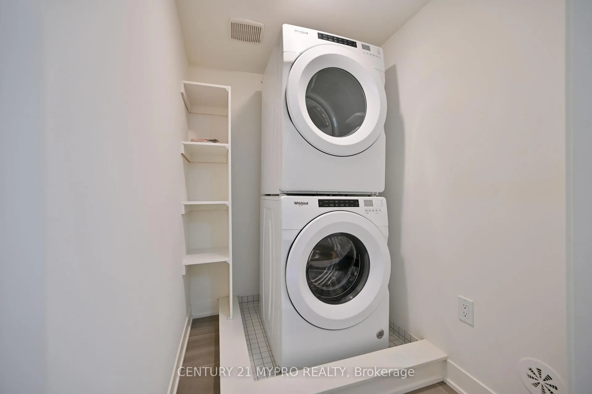 Photo 34 of Unit 106, 1525 Kingston Road, Pickering, Town Centre — HOMEH