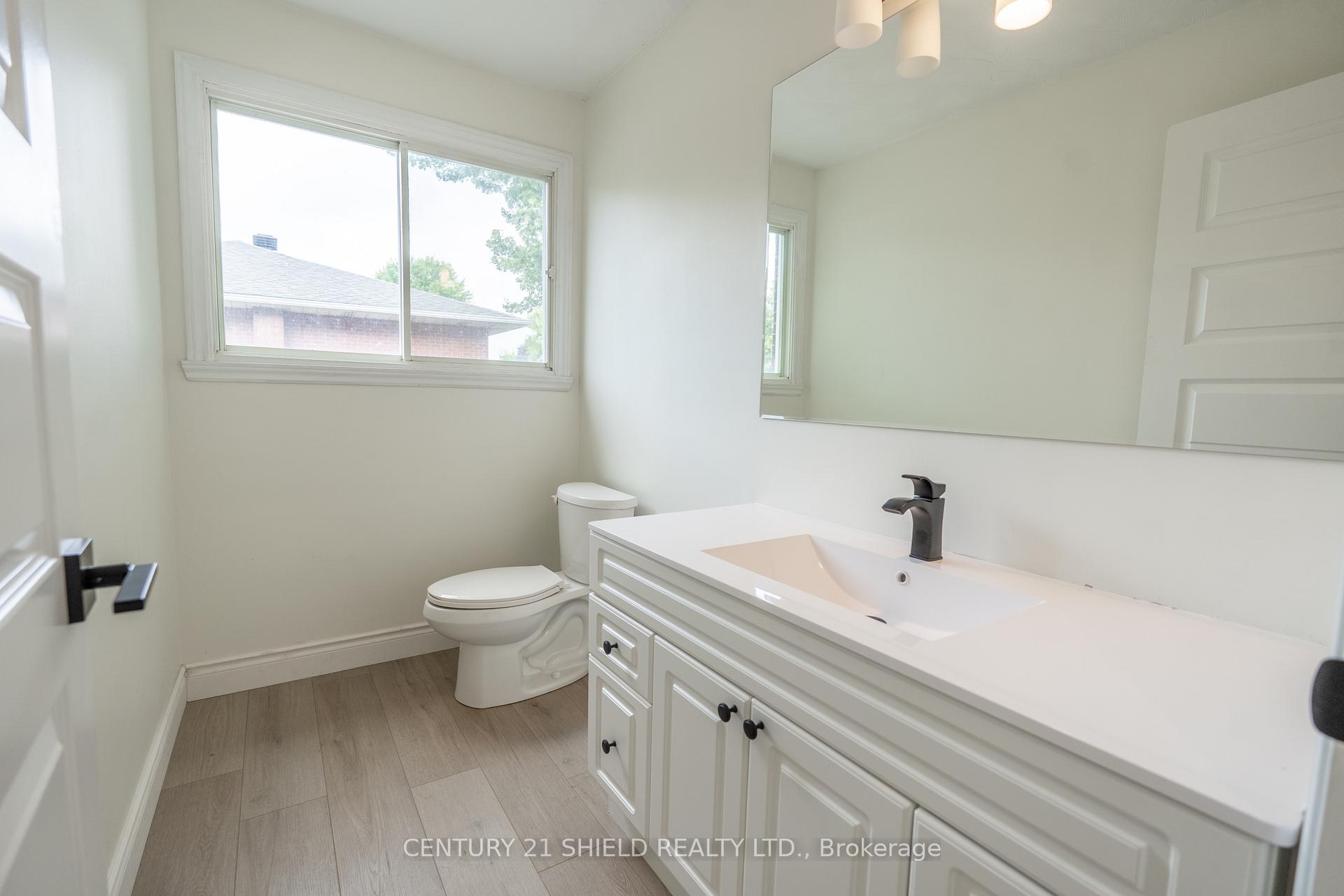 Photo 4 of 1514 Frances Ann Avenue, Cornwall — HOMEH